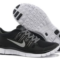 รองเท้า Nike Free 5.0